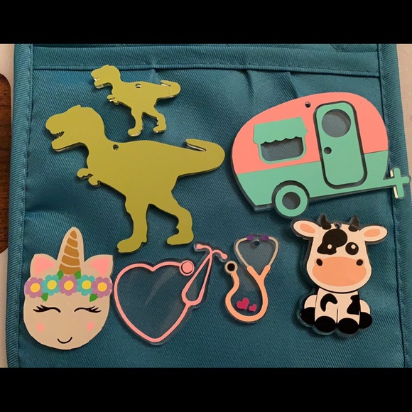 Mom and baby key chains plus other custom keychain - Picture 16 of 16